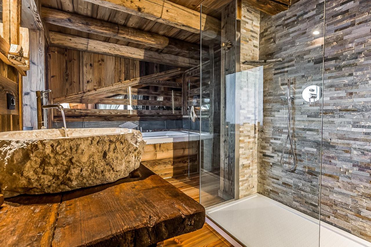 Bed & Breakfast Anisor - Parblanc La Salle Exterior foto